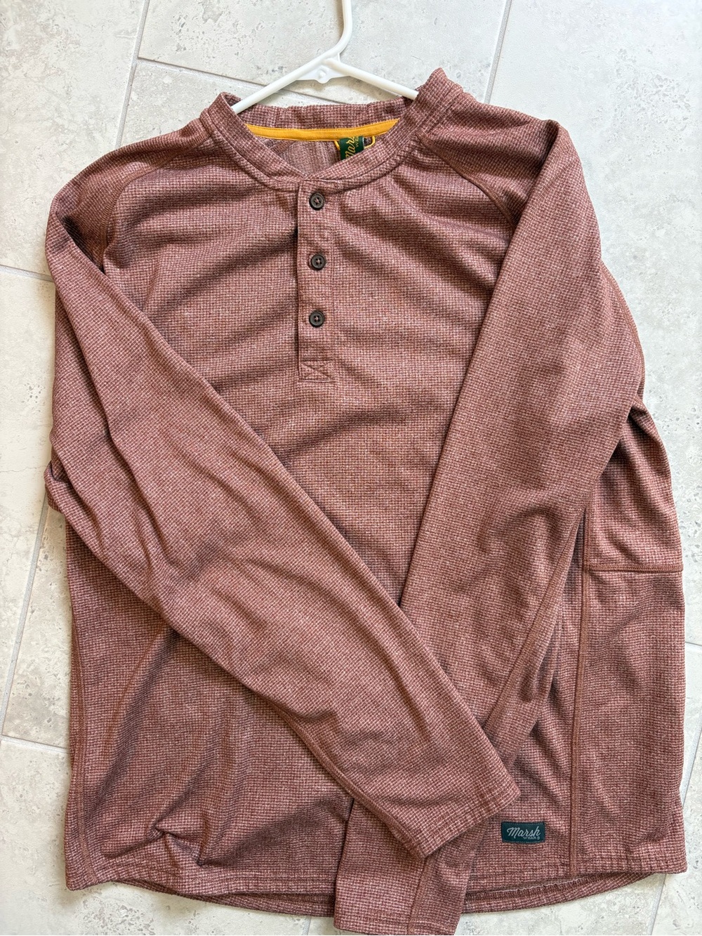 Men's Long-Sleeve Henley in Muted Rose
